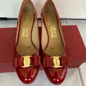 Salvatore Ferragamo Red Vara Heels // Size 7.5 C